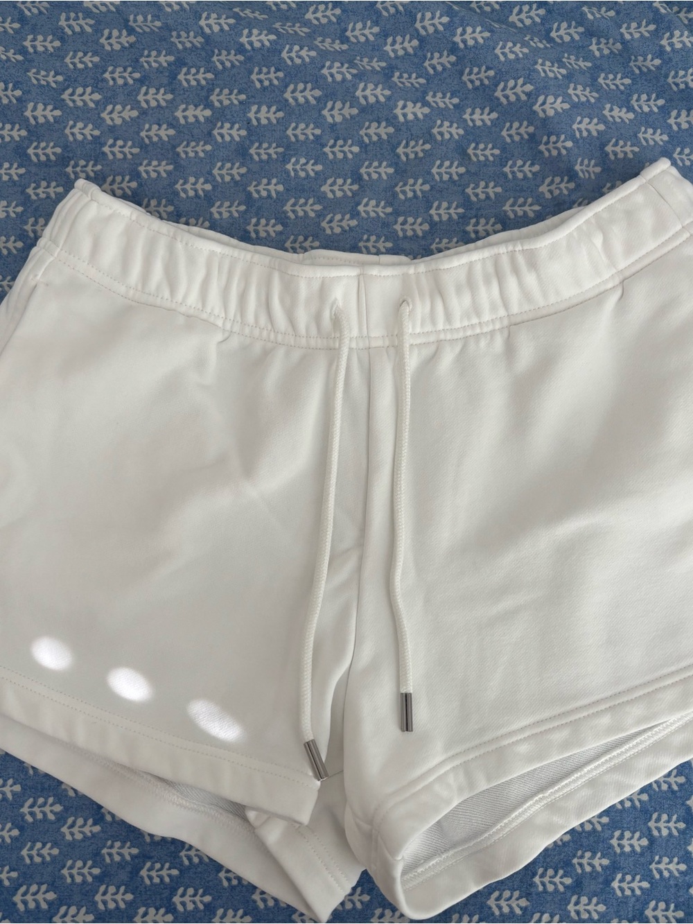 Athleta White Elastic Drawstring Athletic Shorts